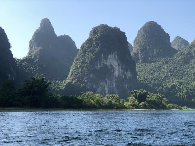 第一天：桂林市区观光游，漓江市场游-阳朔
