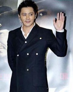 ​张东健整容，张东健朱镇模聊天事件(张东健整容了)