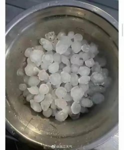 ​雷雨、大风和小冰雹开启寒潮前奏！我省部分地区出现冰雹，杭州又响起了雷声