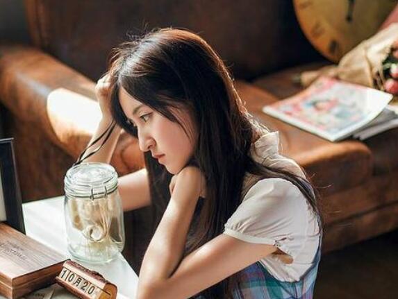 找对方喜欢的话题聊