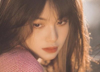 ​跟中年女人约会，搂搂抱抱已经过时了，现在流行3个动作！