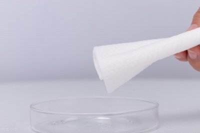 ​洁面巾正确使用方法（压缩洁面巾正确使用方法）