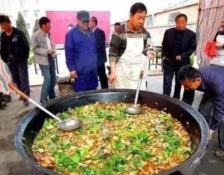 农村有名的大锅菜,你吃过吗?
