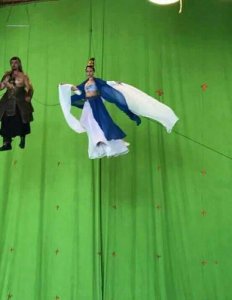 ​吊威亚什么意思（吊威亚如何理解）