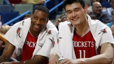 ​篮球中的挡拆