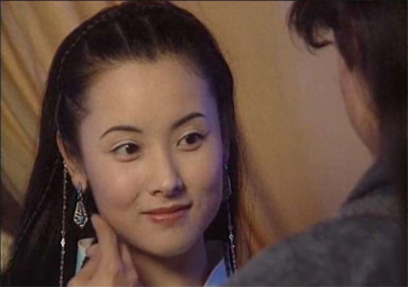 杨明娜：出道20年难火，却收获美满家庭，美丽动人的女神