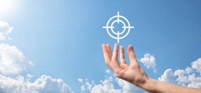 ​狮子座的女生十分尊贵，有自己的气场，不会恃宠而骄