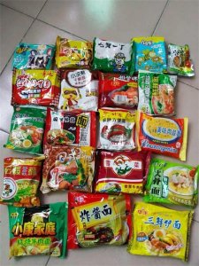​90后回忆杀，盘点那些年我们吃过的方便面。你吃过哪些，还记得吗