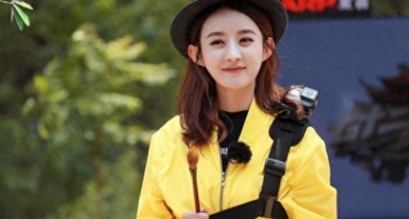 赵丽颖生娃复出，一线地位无人能动摇，网友：终于回来了