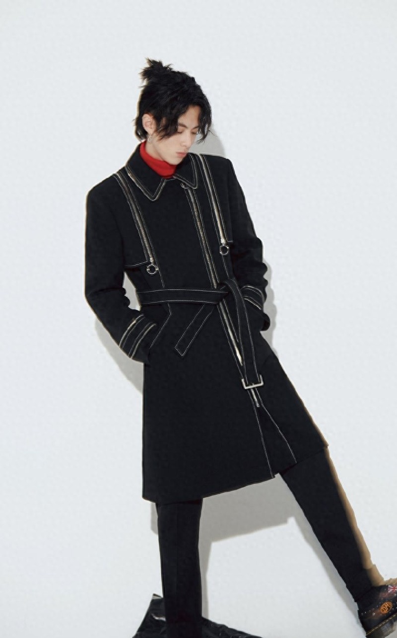 王鹤棣 帅气撩人时尚图片